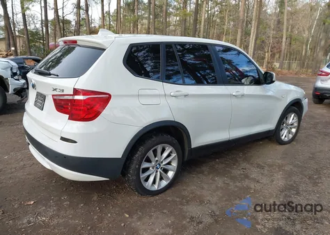 2014 BMW X3 xDrive28I z USA, uszkodzony, nr VIN 5UXWX9C57E0D19342
